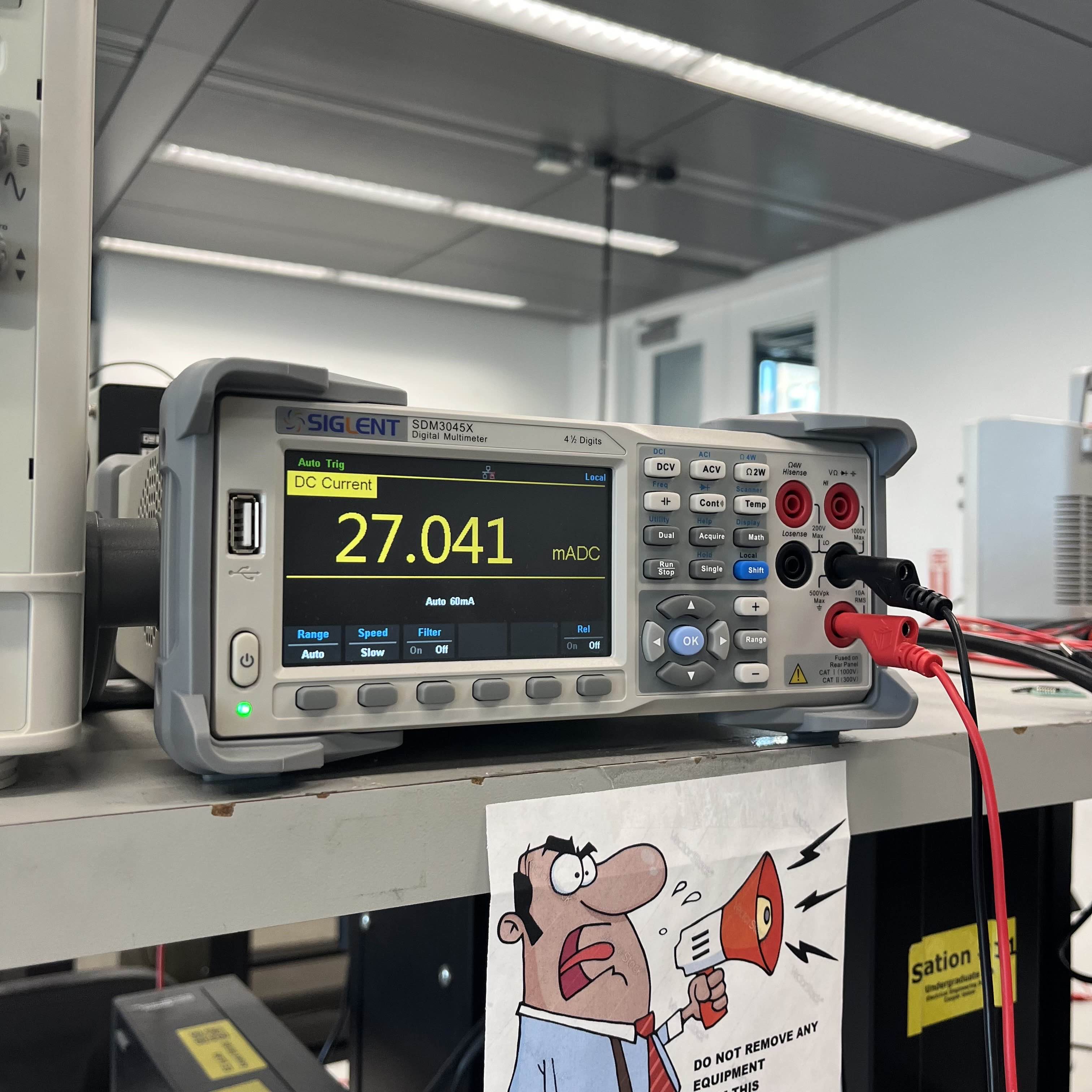 Output current measurement